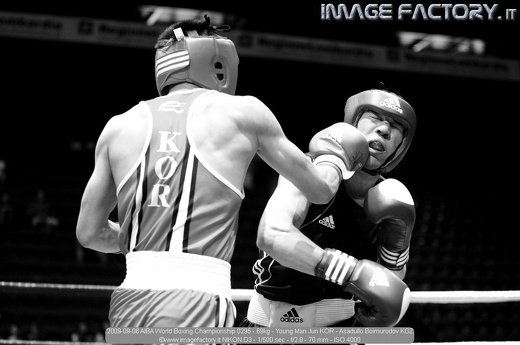 2009-09-06 AIBA World Boxing Championship 0295 - 69kg - Young Man Jun KOR - Asadullo Boimurodov KGZ